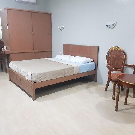 B&S Pension House Dipolog Kültér fotó