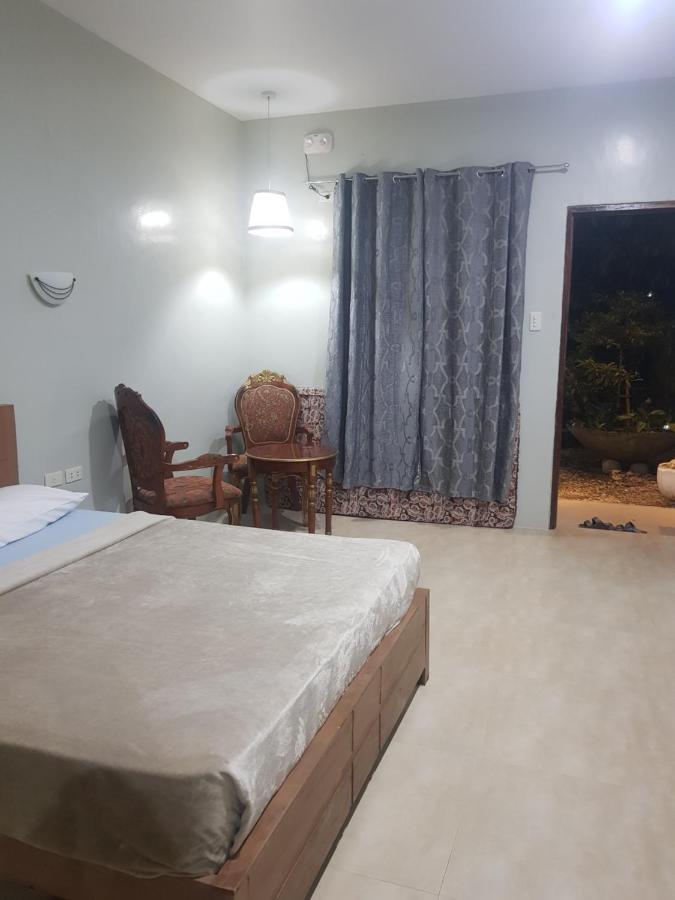 B&S Pension House Dipolog Kültér fotó