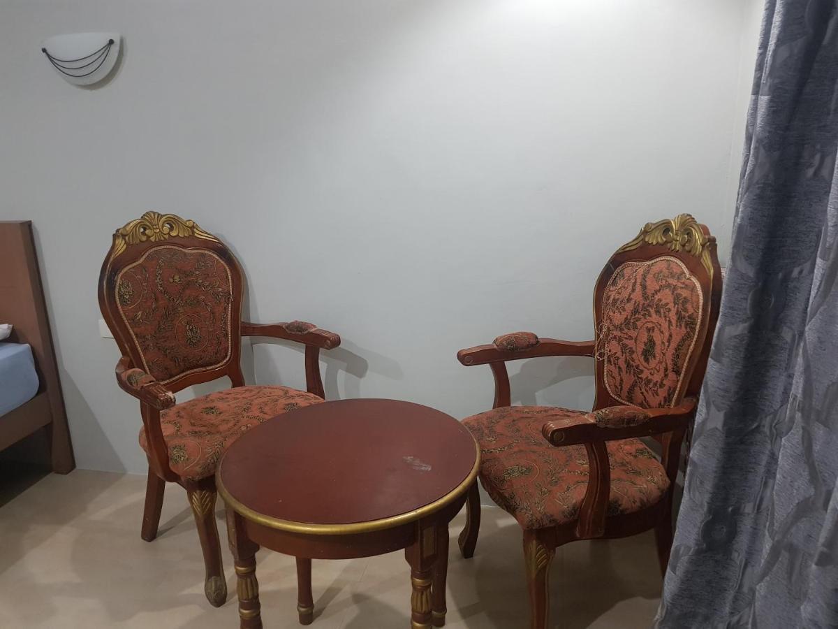 B&S Pension House Dipolog Kültér fotó